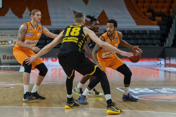 为什么萨拉 为什么萨拉